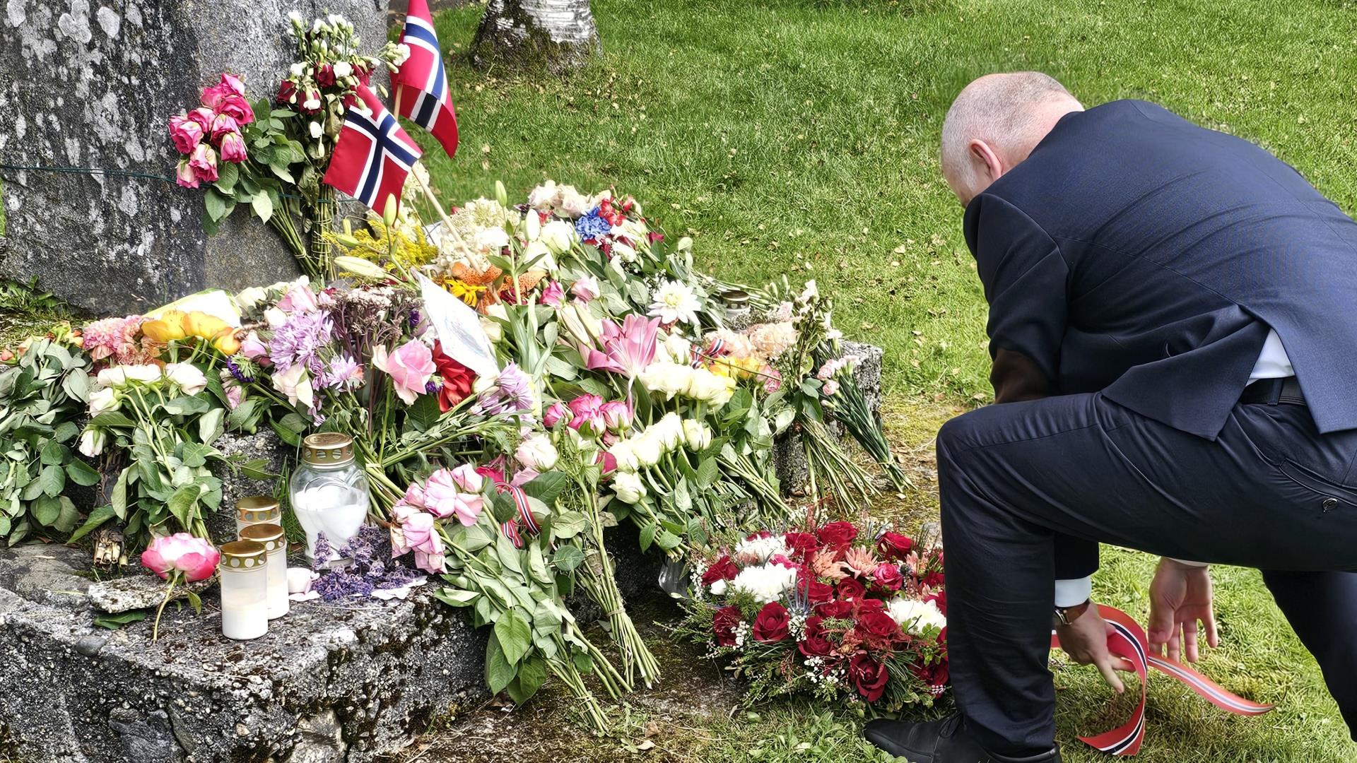 Lenkje til artikkel: Minnesmarkering for H.M. Kong Harald